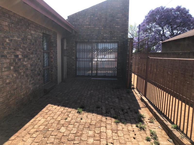 4 Bedroom Property for Sale in Mabopane North West
